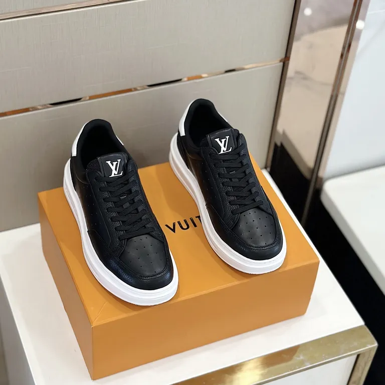 Louis Vuitton Shoe 